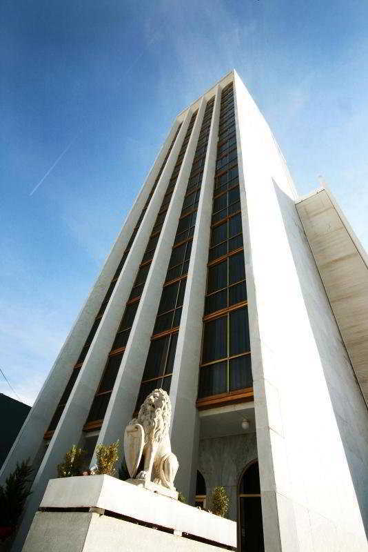 Hotel Suites Bernini Guadalajara Exterior photo